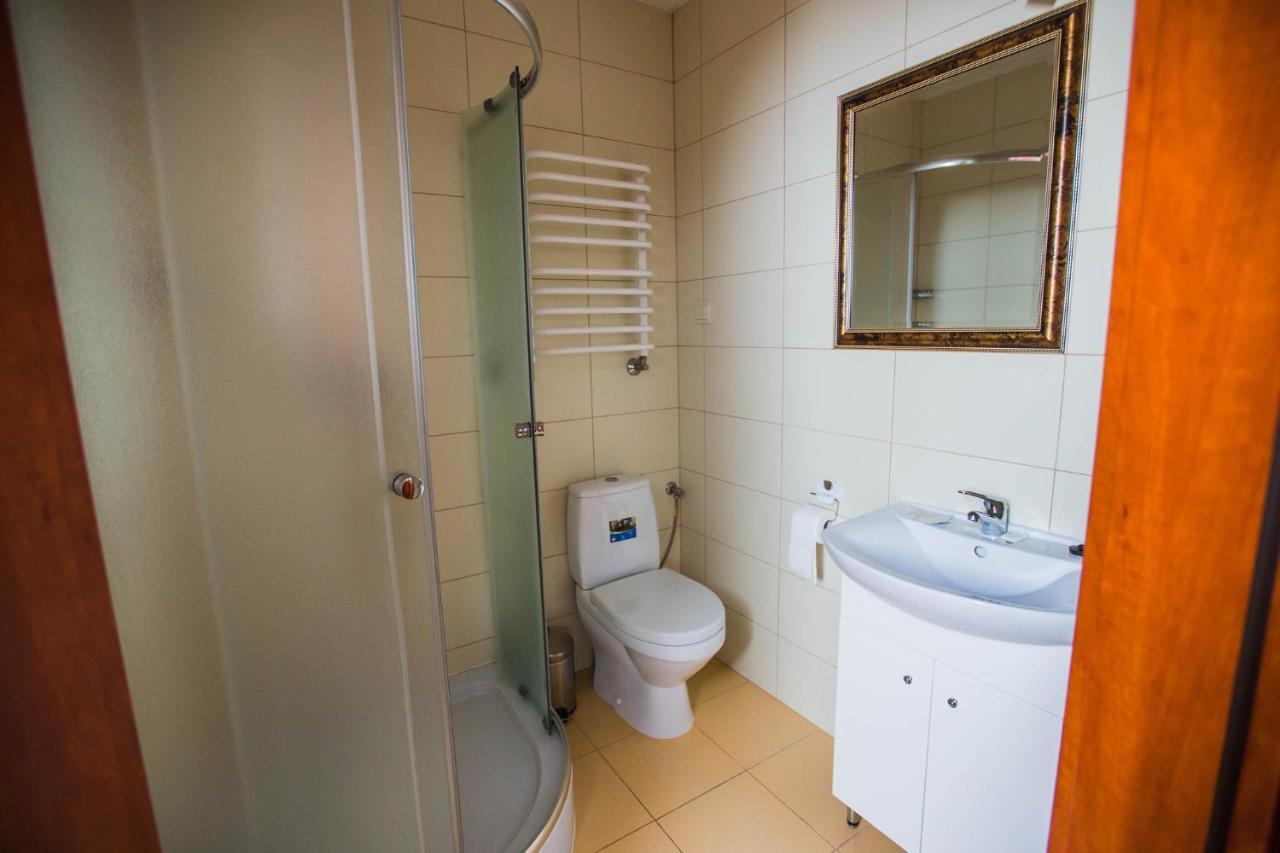 Orion Hotel Parczew 外观 照片