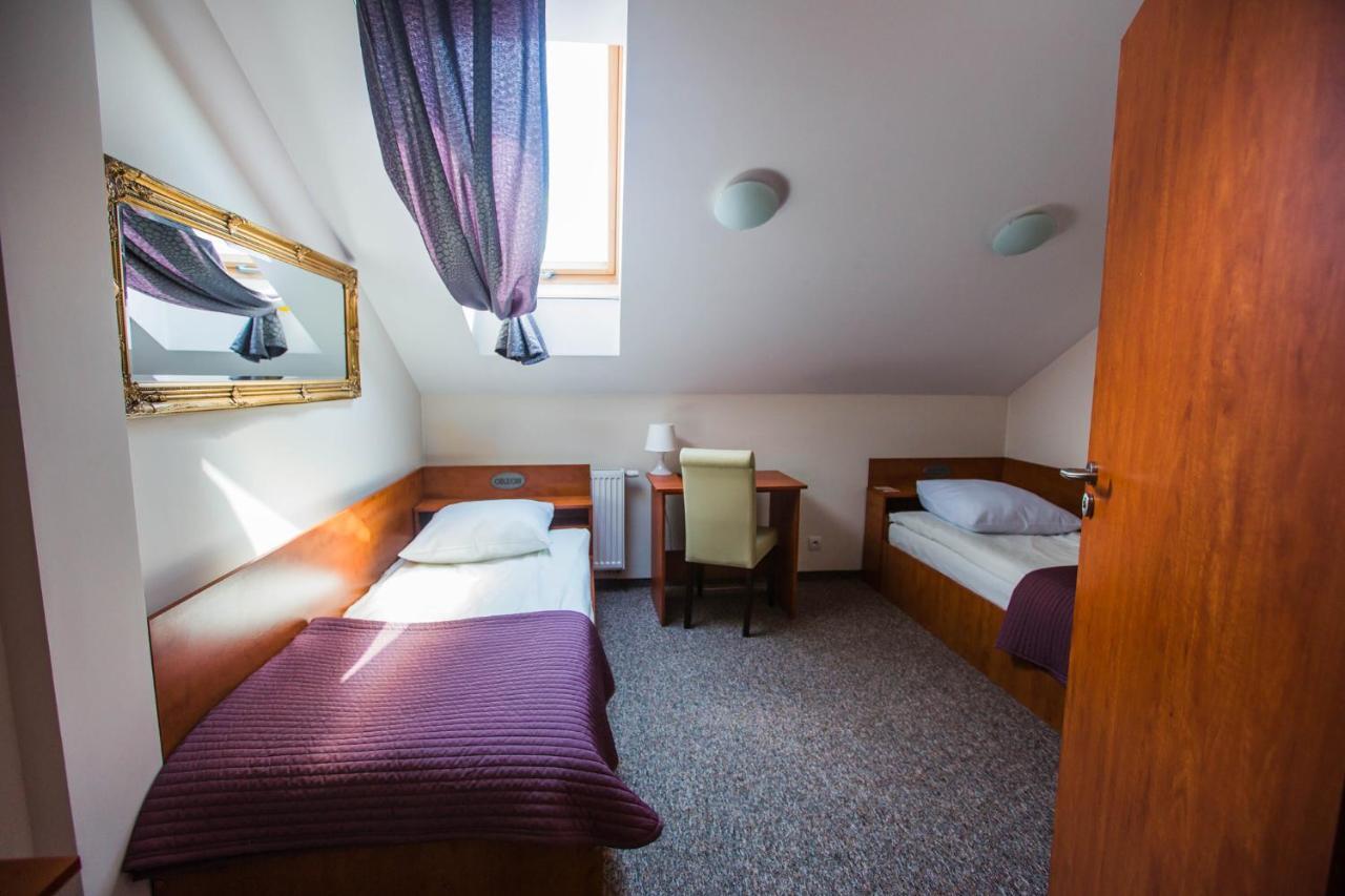 Orion Hotel Parczew 外观 照片